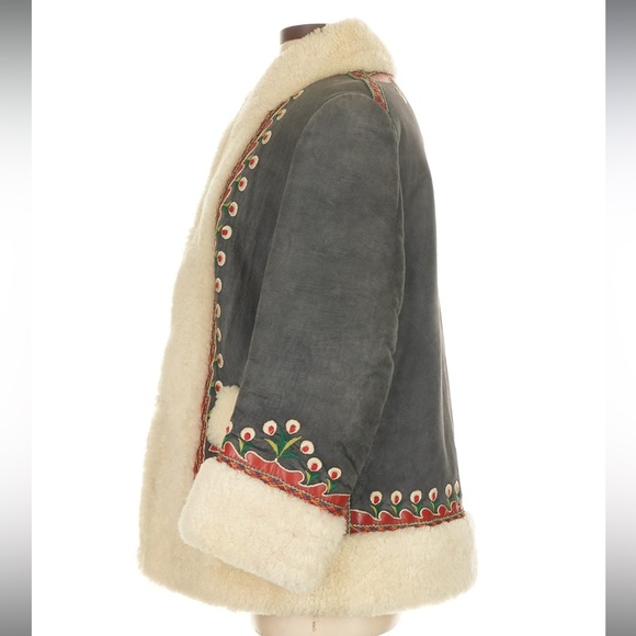 Vintage 70s Polish Sheepskin Embroidered Fur Coat - Picture 4 of 9